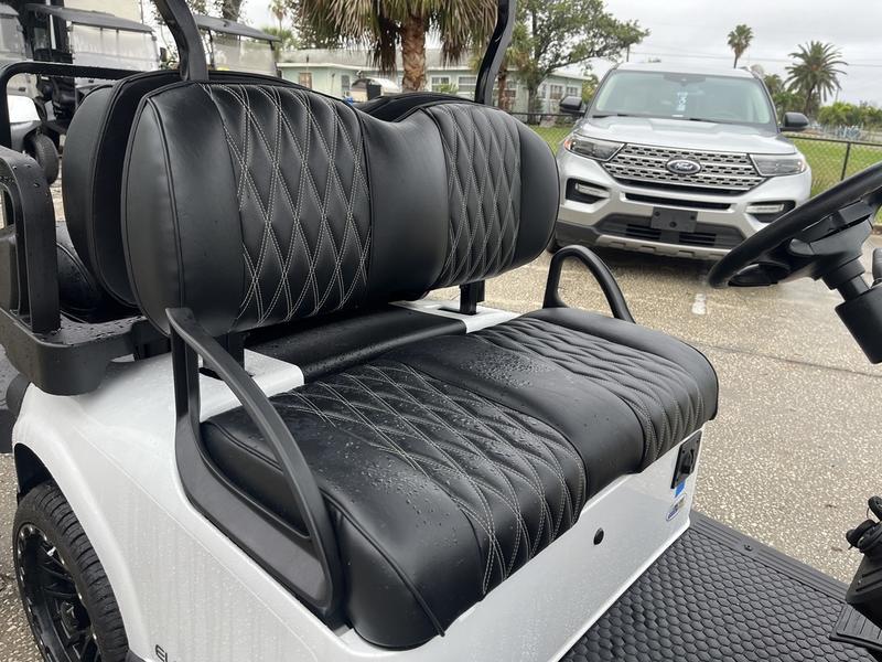 Seats of 2024 E-Z-GO Freedom RXV ELiTE Lithium Bright White in Columbus Ohio