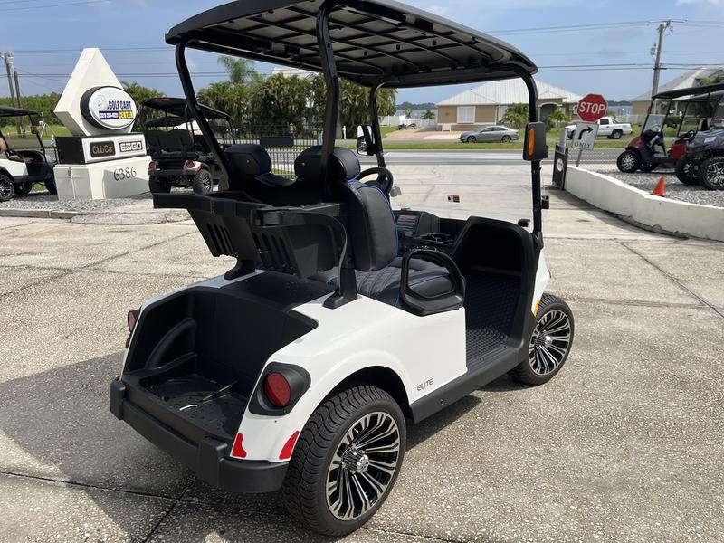 Rear view of 2024 E-Z-GO Freedom RXV ELiTE Lithium Bright White in Houston Texas
