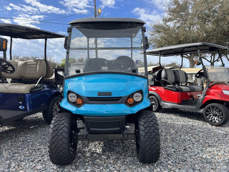 Front view of 2024 E-Z-GO S4 ELiTE 4.2 Limited Edition in Pittsburgh Pennsylvania