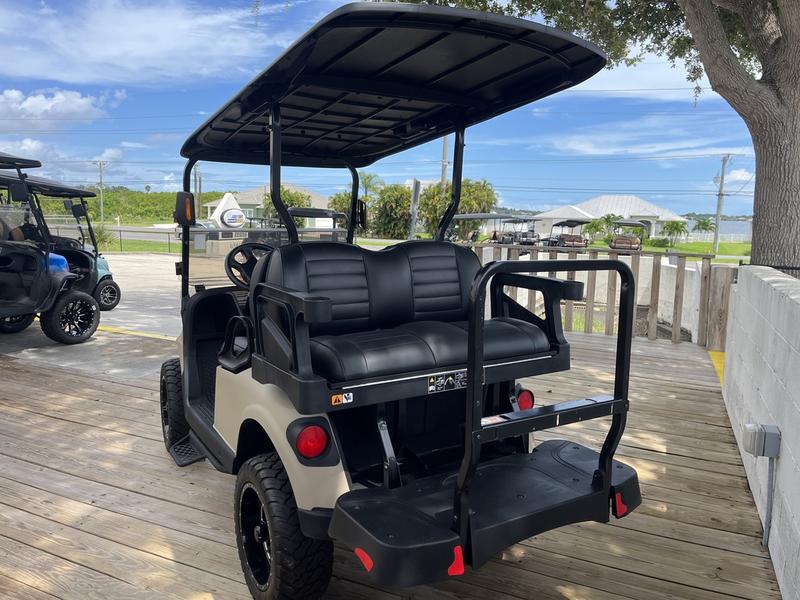 Wheels of 2024 E-Z-GO Valor 4 EX1 Gas Dune Special Edition in Nashville Tennessee