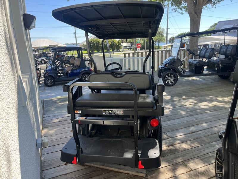 Wheels and suspension of 2024 E-Z-GO Valor EX1 Gas Black in Louisville Kentucky