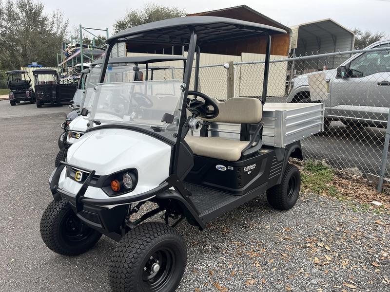 Front view of the 2025 Cushman Hauler 1200X Gas parked at Sea Pines Resort in Hilton Head Island, South Carolina.