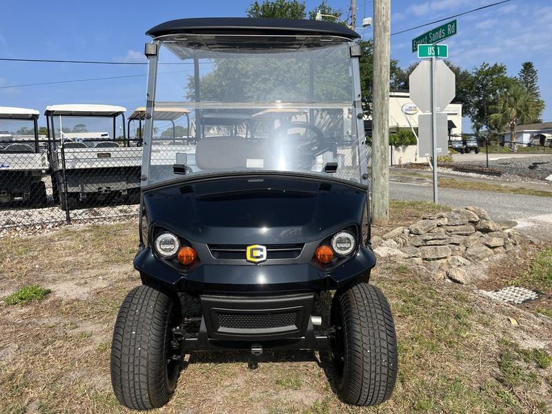 2025 Cushman Hauler XL ELiTE Lithium Electric cruising in Pinehurst Country Club surroundings