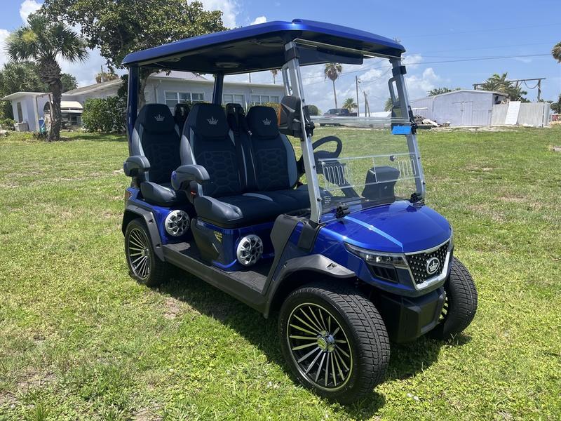 Front view of 2025 Evolution D-Max GT4 golf cart available in Tennessee with nationwide delivery and export options