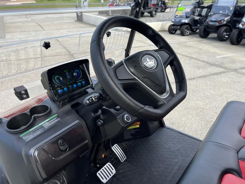 Rear design of 2025 Evolution D5-Maverick 4 red golf cart