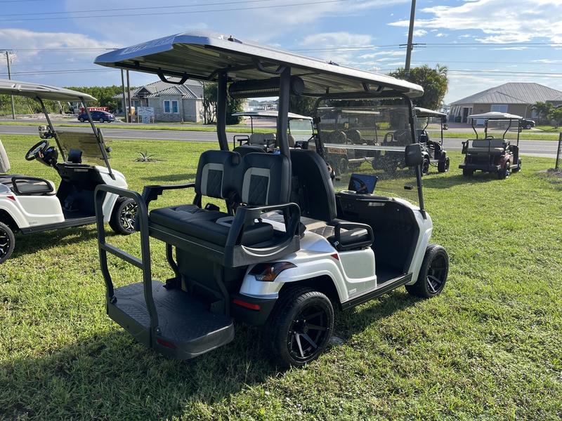 Suspension and tires of 2025 Star EV Sirius 2+2 at Barton Creek Resort & Spa.