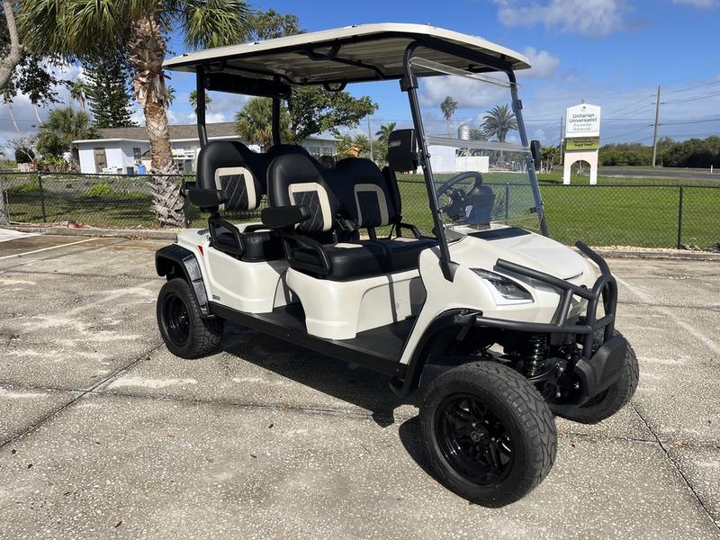 Side view of 2025 Star EV Sirius 4 at The Landings Golf & Athletic Club.