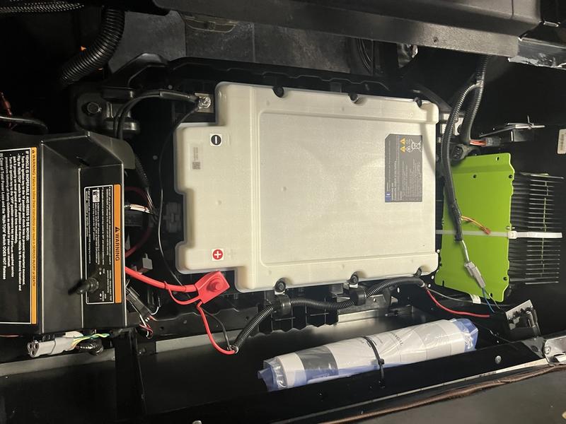 High-efficiency lithium battery of 2025 E-Z-GO Express 4 ELiTE Lifted Black in Chicago Illinois