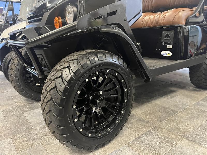 High-efficiency lithium battery of 2025 E-Z-GO Express 4 ELiTE Lifted Black in Chicago Illinois