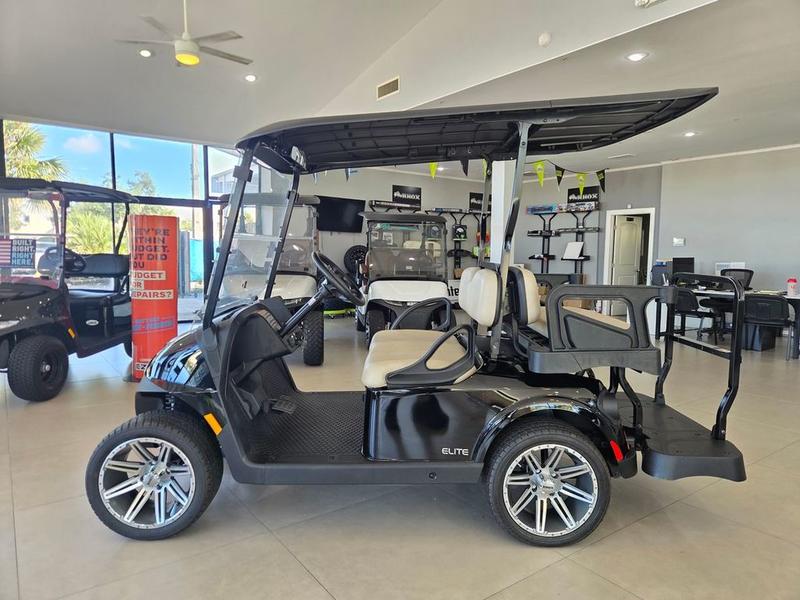Front view of 2025 E-Z-GO Freedom RXV ELiTE Lithium Black in Richmond Virginia