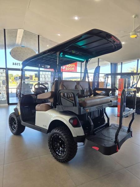 ELiTE lithium battery of 2026 E-Z-GO RXV 4 Summit XTL in Nashville Tennessee