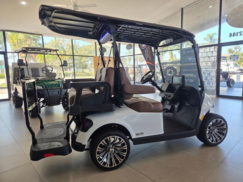 Interior and premium seating of 2026 E-Z-GO RXV 4 Touring STL ELiTE Lithium Bright White in Richmond Virginia