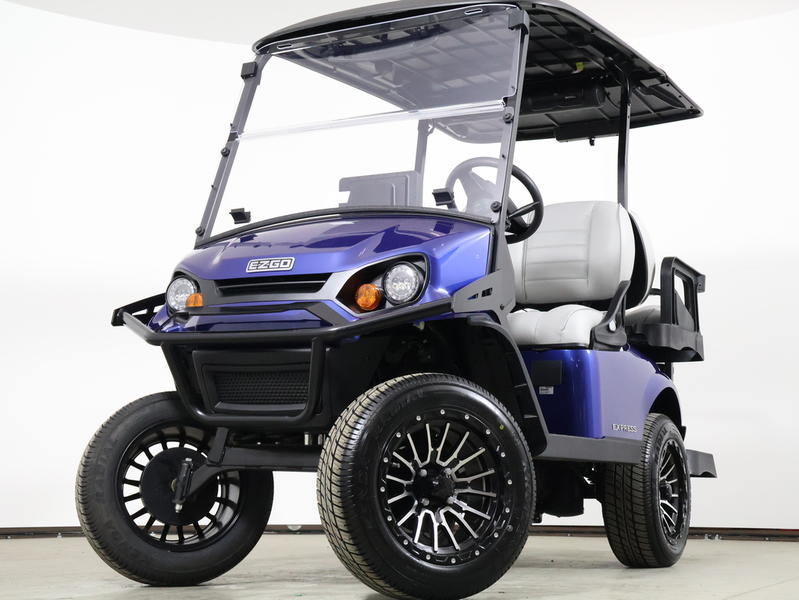 2026 E-Z-GO Express 4 Summit XT EFI Gas 4-Passenger Lifted Golf Cart