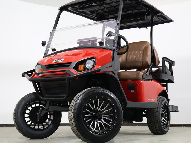 2026 E-Z-GO Express 4 Summit XTL 13.5 HP EFI Gas Lifted Golf Cart - Image 9