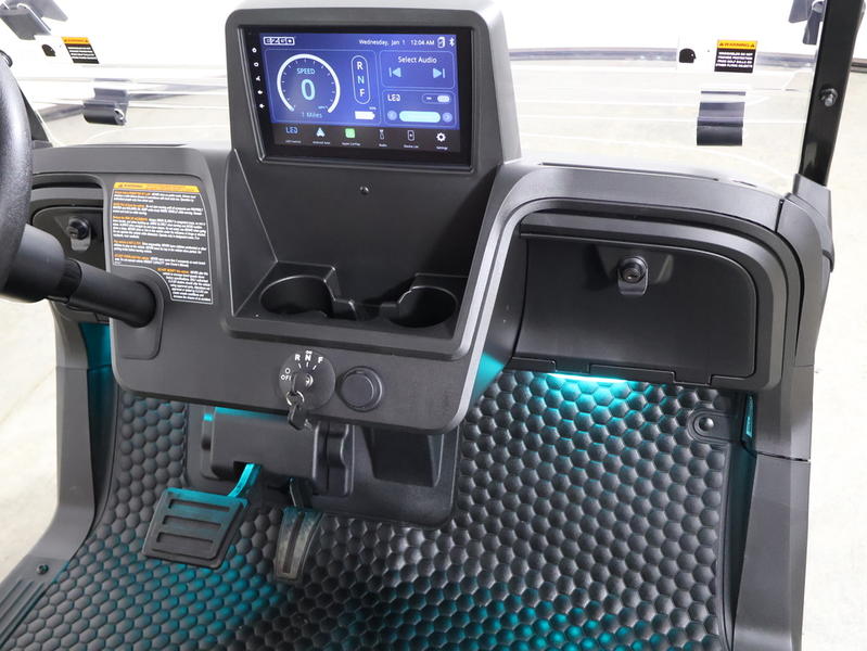 2026 E-Z-GO RXV 4 Touring STL ELiTE Lithium 4-Passenger Golf Cart - Image 8