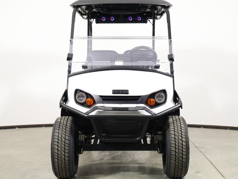 2026 E-Z-GO Liberty Summit XTL ELiTE Lithium 4-Passenger Lifted Golf Cart - Image 20
