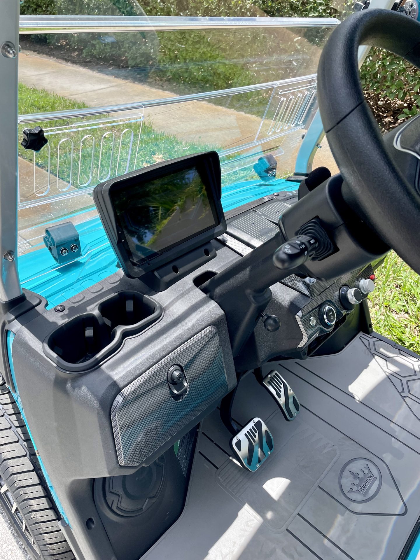2026 Evolution D-Max GT4 Touchscreen and White Interior